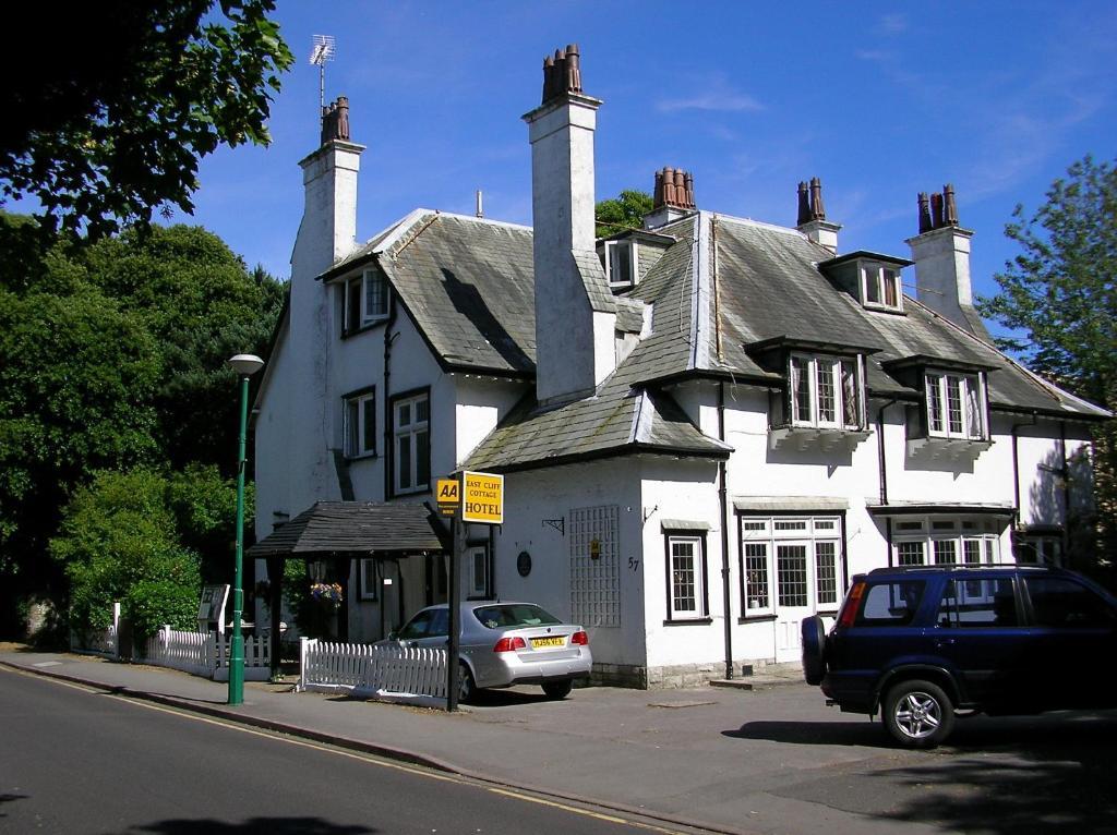 Guest house East Cliff